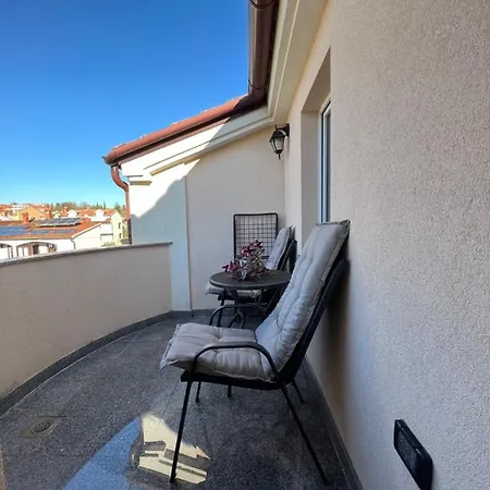 Apartment M&l