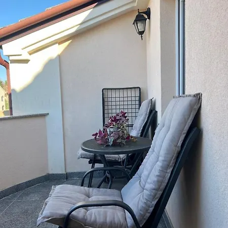 M&l Apartment